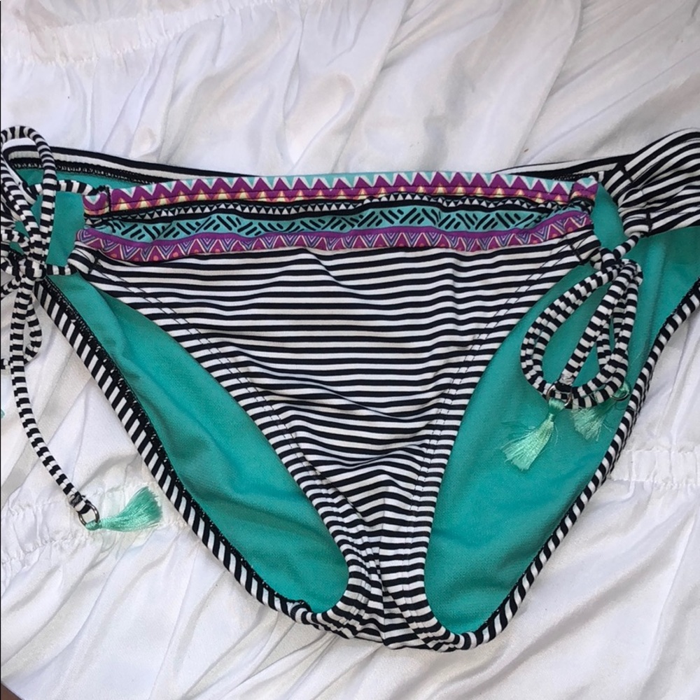Cute Bikini Bottoms w Tie Sides